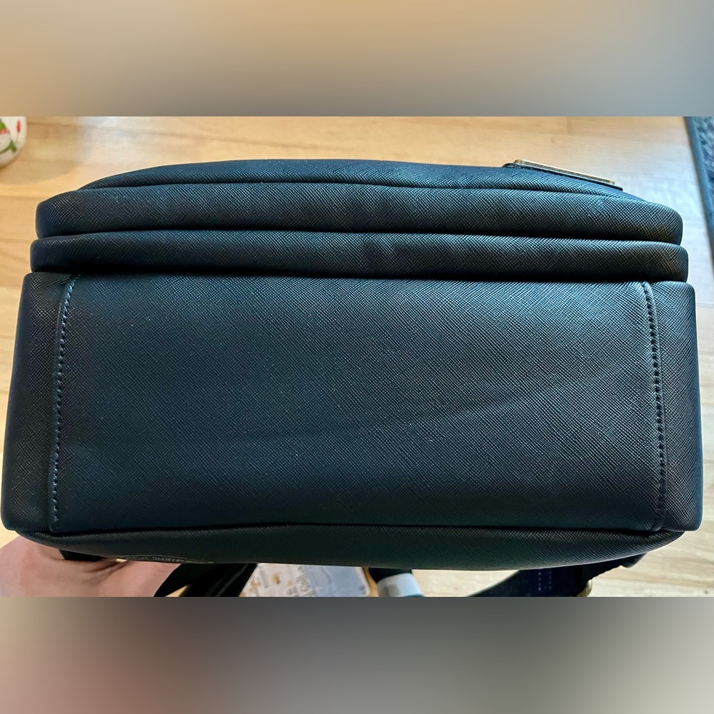 NWT Loungefly Harry Potter Trilogy Series #1 Triple Zipper Backpack - Picture 7 of 12